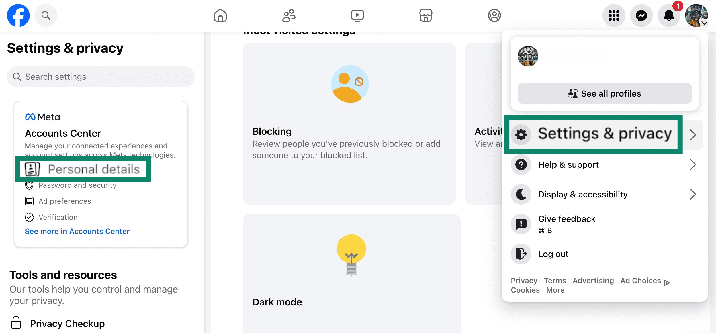 L’option Informations personnelles de Facebook dans son menu des paramètres.