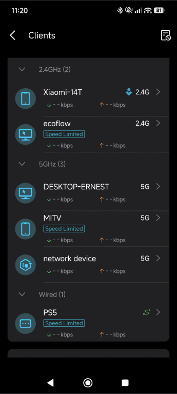 TP-Link mobile app dashboard showing the Clients section with connected devices.
